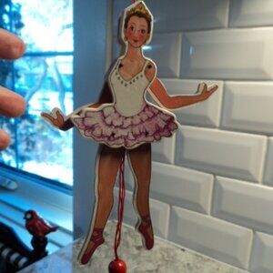 vintage Christmas wooden pull string ornament